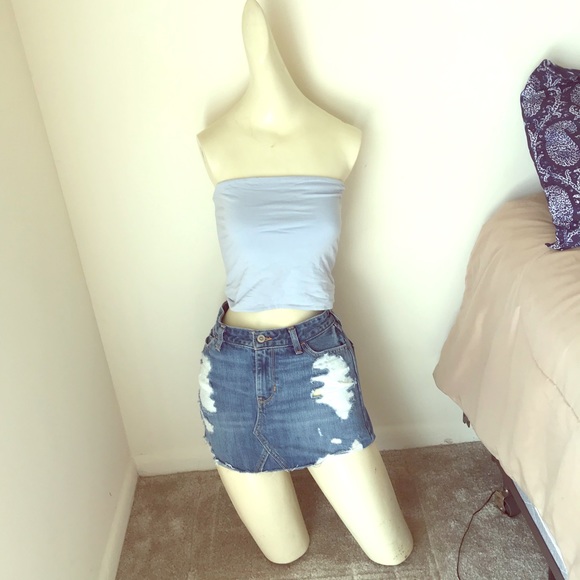 Hollister Denim Skirt - Picture 2 of 5